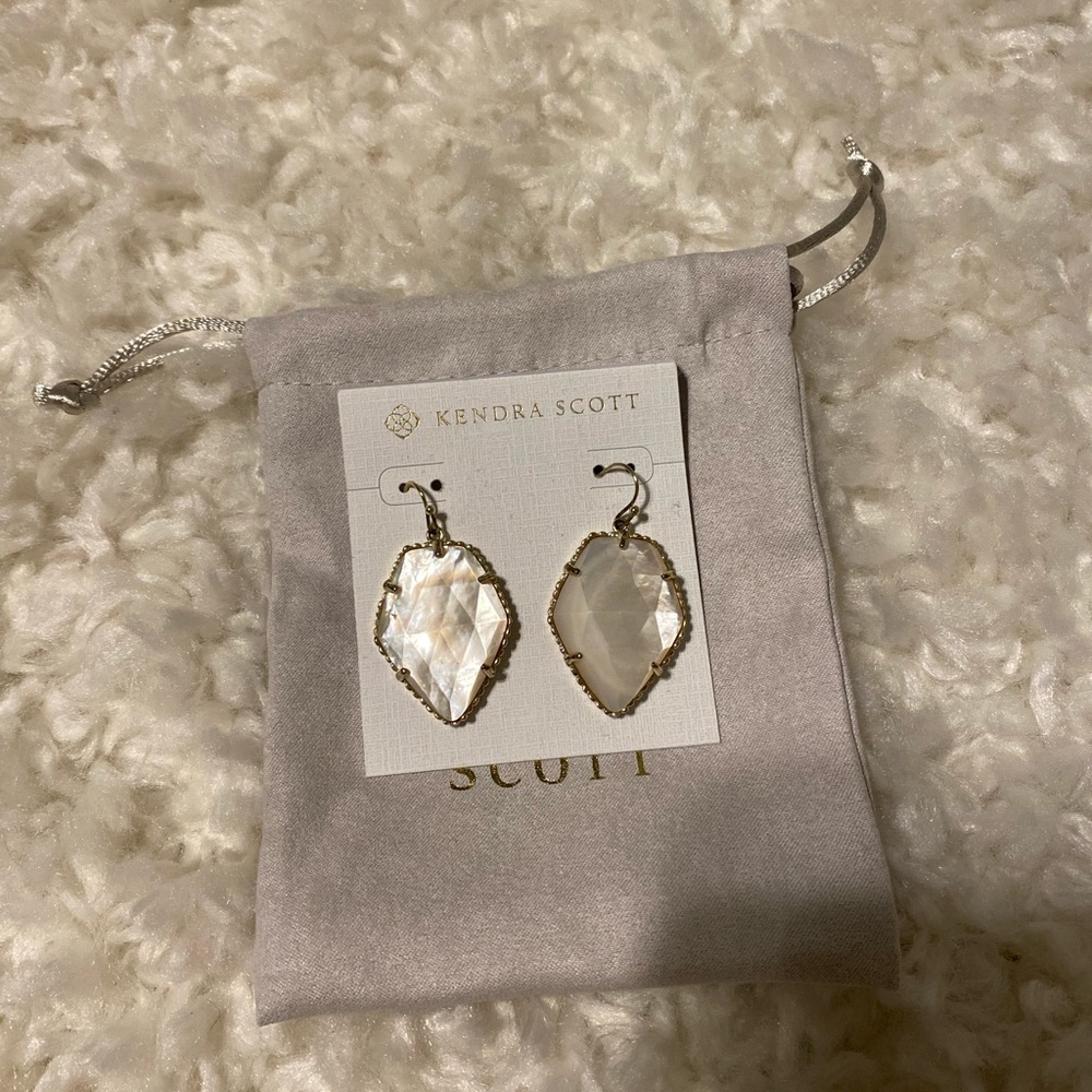Kendra Scott Corley drop earrings